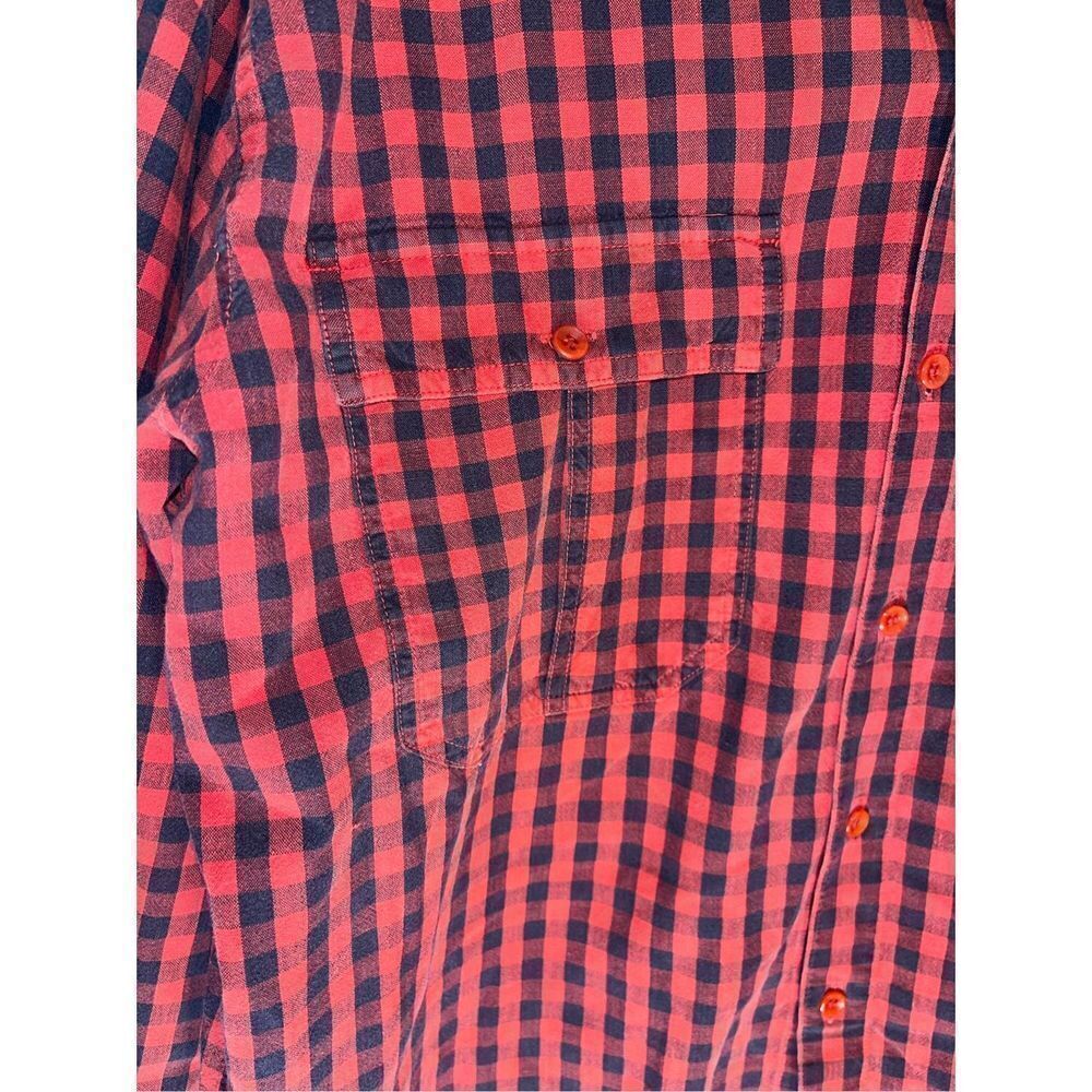 Levi’s vintage checkered button down shirt - Picture 4 of 6
